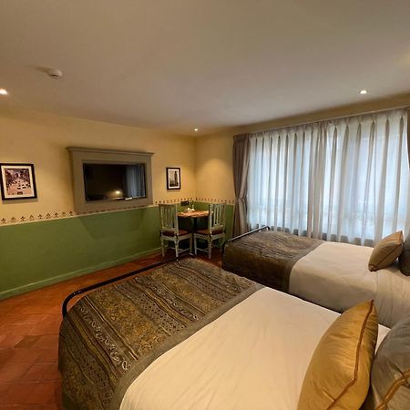 קטמנדו Seto Ghar Hotel מראה חיצוני תמונה